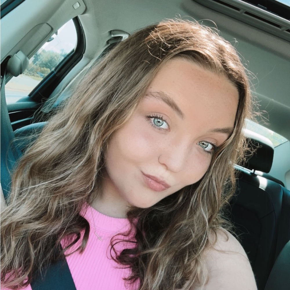 Meet your Posher, Mackenzie